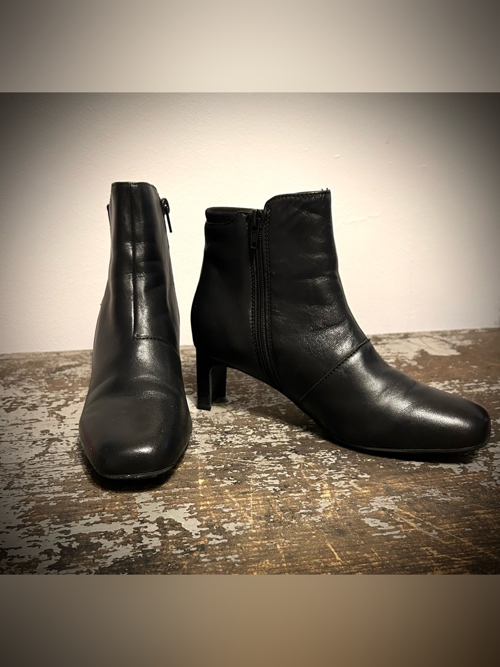 Clark’s Classic Black Leather Ankle Boots with Side Zip and kitten heal